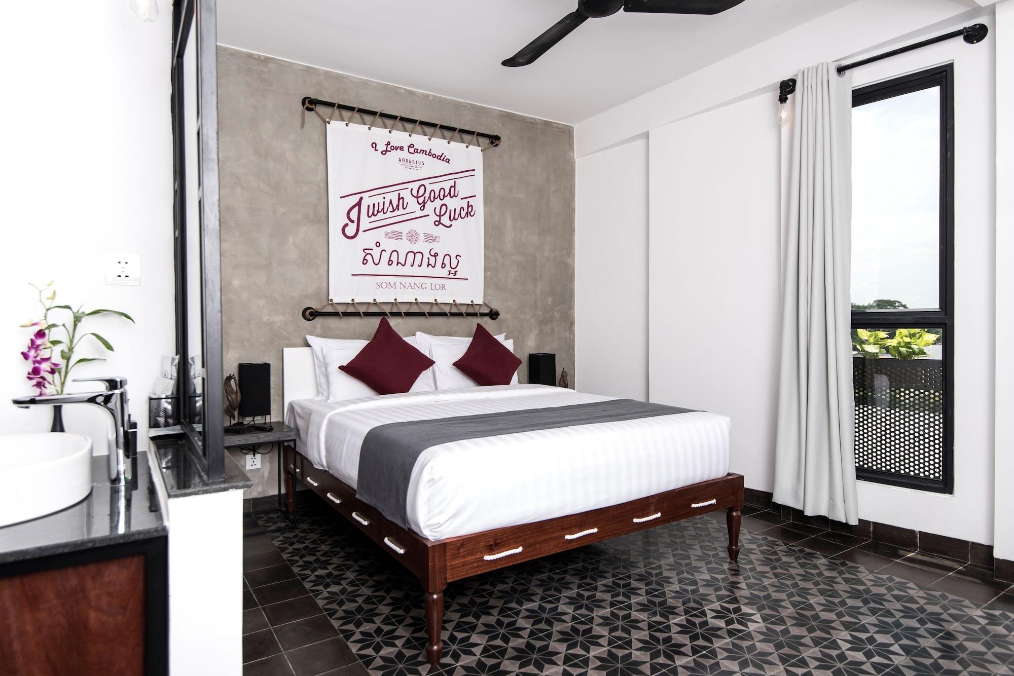 Aquarius Hotel And Urban Resort Phnom Penh Exterior photo