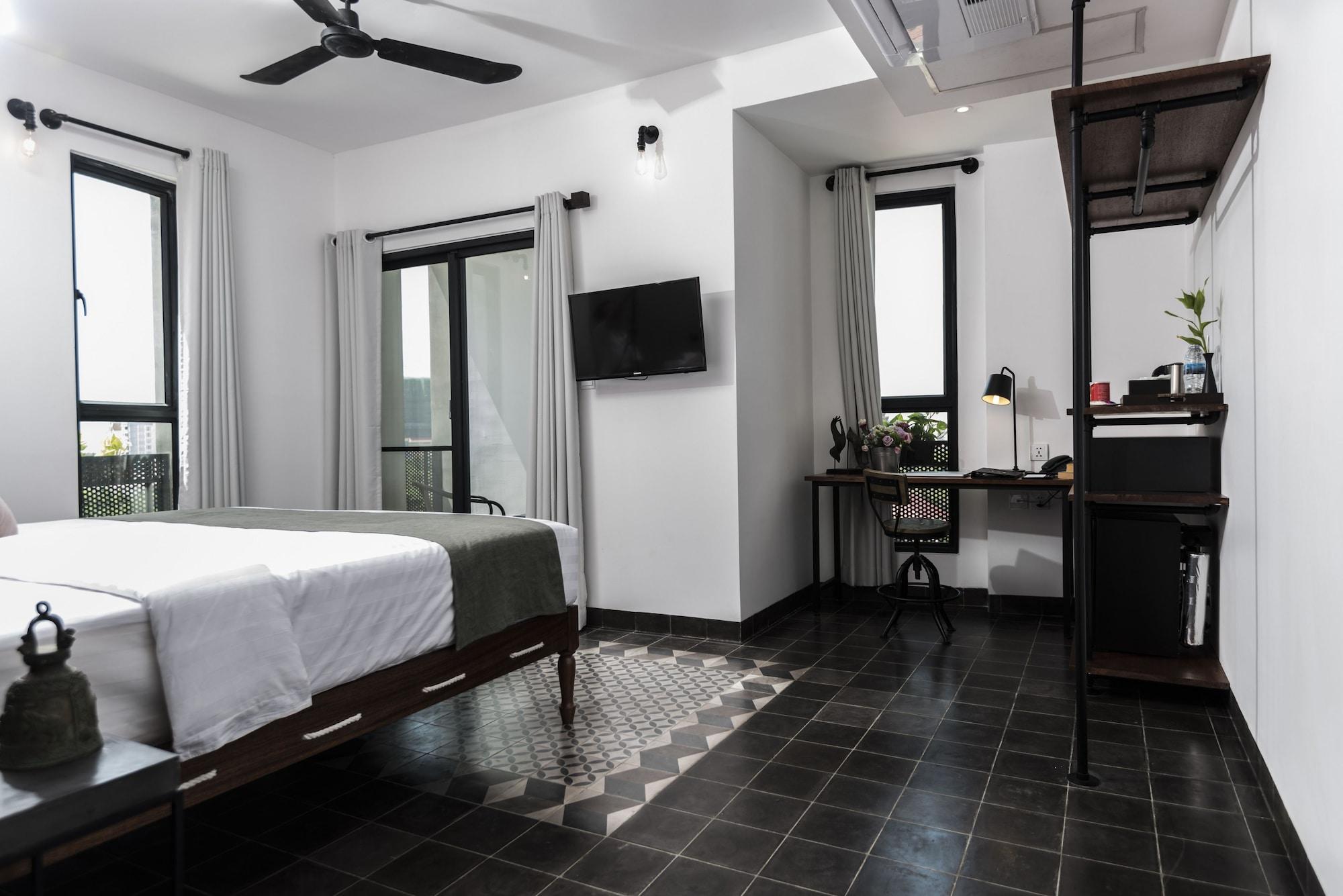Aquarius Hotel And Urban Resort Phnom Penh Exterior photo